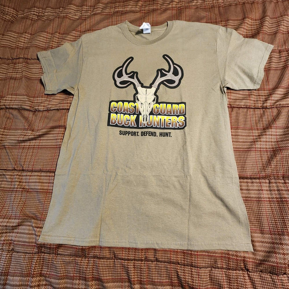 Coast Guard Buck Hunters Whitetail Graphic T-Shirt L Tan Double Sided Cotton